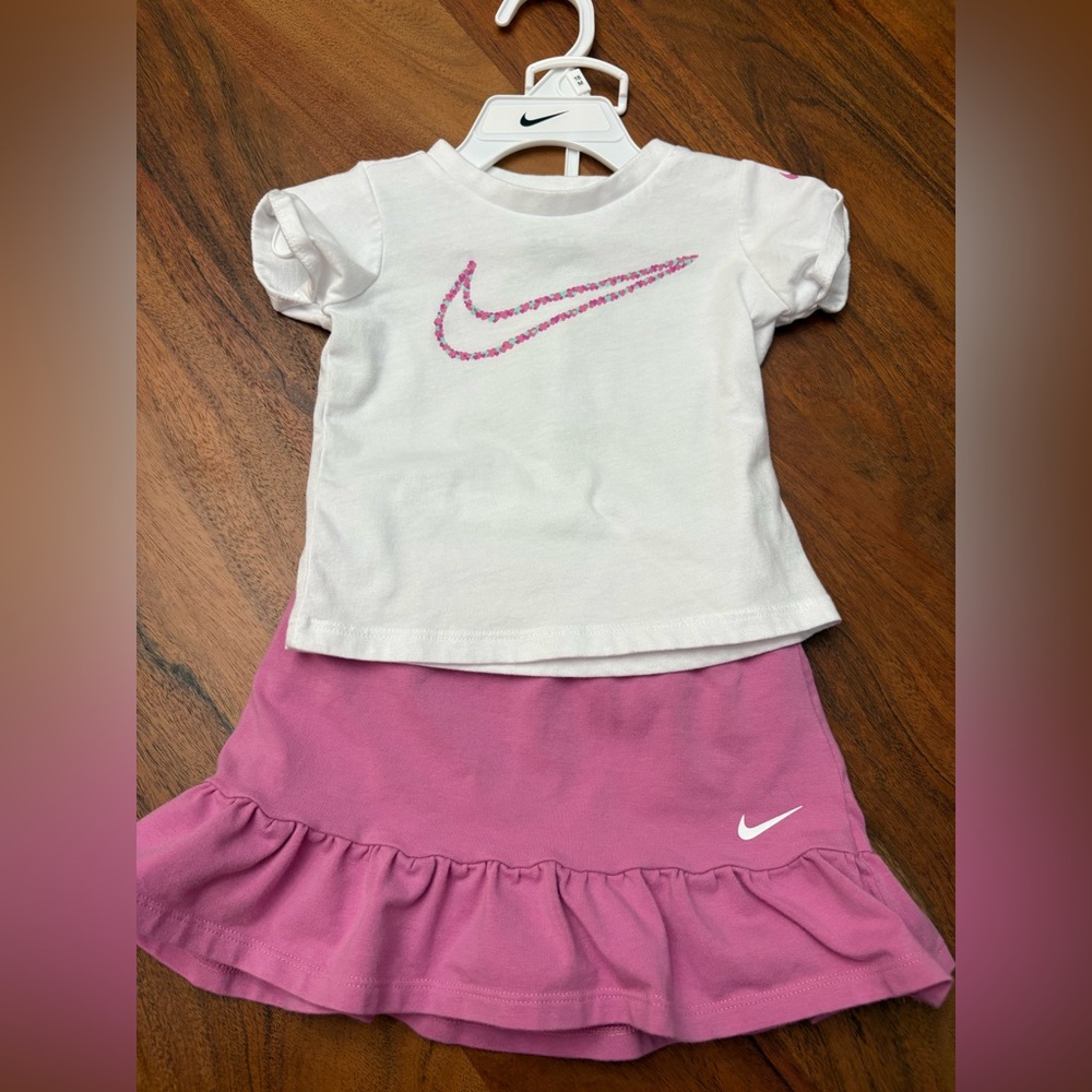 Nike White and Pink Graphic Toddler Tee
